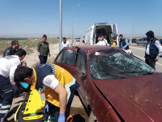 GALERİCİLER SİTESİ KAVŞAĞINDA YİNE KAZA