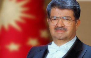 TURGUT ÖZAL ANILACAK