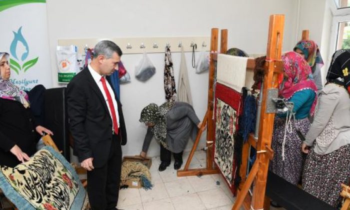 El İşçiliği Sabır, Dikkat Ve Kabiliyet Gerektirir”