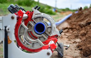 BÖLÜKLÜ İÇME SUYUNA KAVUŞUYOR