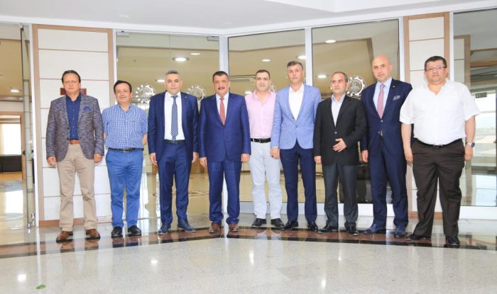 Başkan Gürkan, Sadıkoğlu’na Hayırlı Olsun Ziyaretinde Bulundu