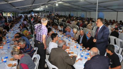 Başkan Gürkan, İlk İftarını Vatandaşlarla Birlikte İftar Çadırı’nda Yaptı