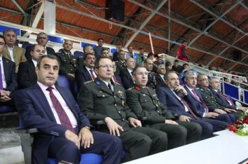 19MAYIS ATATÜRK’Ü ANMA, GENÇLİK VE SPOR BAYRAMI TÖRENLE KUTLANDI