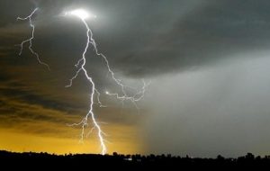 Malatya da 19 yaşında ki Halil Öztürk, yıldırım çarpması sonucu hayatını kaybetti