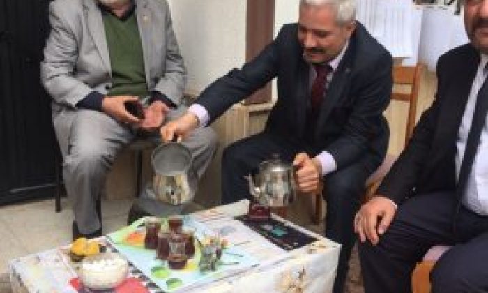 MHP MALATYA MİLLETVEKİLİ ADAY ADAYI SÜLEYMAN ESKİ HASTALARI UNUTMADI