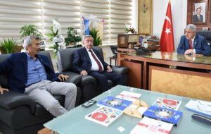 Cömetoğlu Malatya Büyükşehir Belediye Başkanı Hacı Uğur Polat’a hayırlı olsun