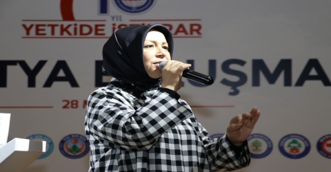 Çalık: “16 Nisan’da virgül koymuştuk, 25 Haziran’da Erdoğan’ı Cumhurbaşkanı seçeceğiz.