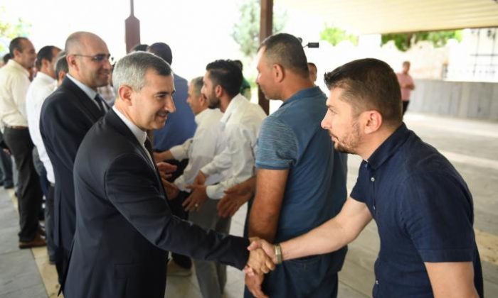 YEŞİLYURT BELEDİYE BAŞKANI MEHMET ÇINAR, PERSONELLERLE BAYRAMLAŞTI