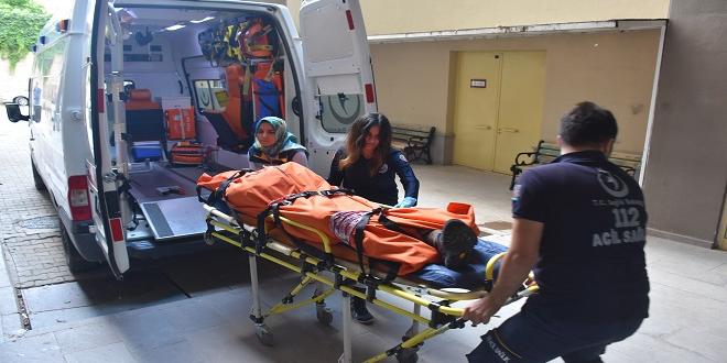 Kayalıklardan düşen turistin cenazesi morga kaldırıld