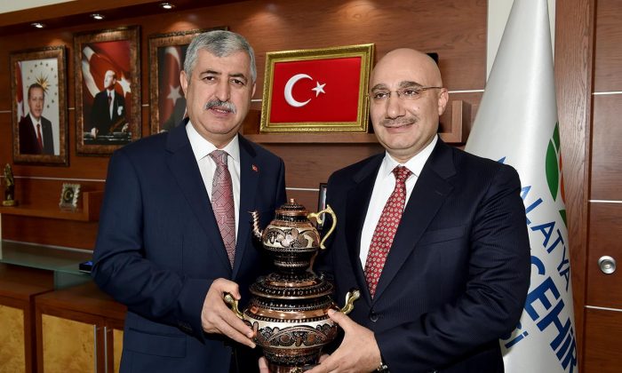 KAMU BANKALARI ÜLKE EKONONİSİ İÇİN ÇOK ÖNEMLİ
