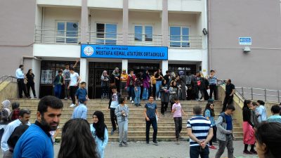 ÖĞRENCİLER YİNE TER DÖKTÜ