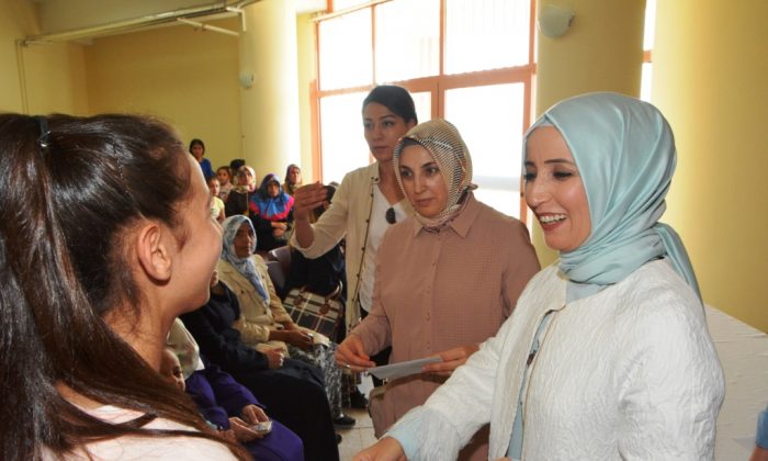 ESRA TÜFENKCİ VE NERİMAN KABAN, BAYRAM ÖNCESİ ZİYARETLERDE BULUNDULAR
