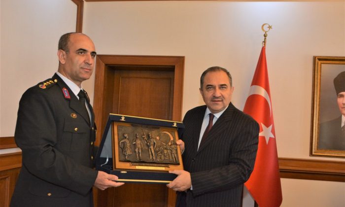 MALATYA İL JANDARMA KOMUTANI YILMAZ’DAN VALİ KABAN’A ZİYARET