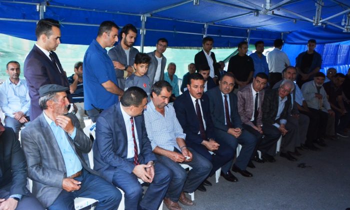 BAKAN TÜFENKCİ VE VALİ KABAN, ŞEHİT ÖZDEMİR’İN AİLESİNE TAZİYE ZİYARETİNDE BULUNDU