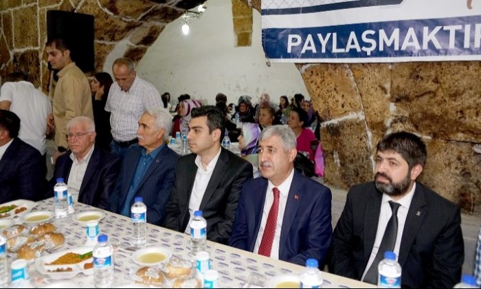 Başkan Polat, Biz Sizlere Hizmetkâr Olmak İçin Varız