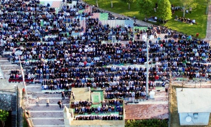 Gedik Namazgâh Alanı Bayram Namazında Doldu Taştı