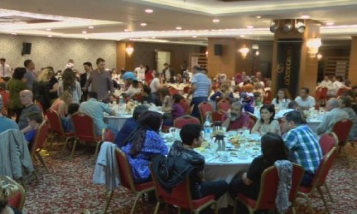 Gözde Sağlık Grubu Çalışanları İftarda Bir Araya Geldi