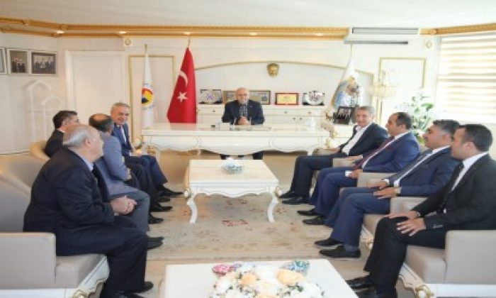 Müsteşar Tunç İle Başkan Yanılmaz’dan Ticaret Borsası’na Ziyaret