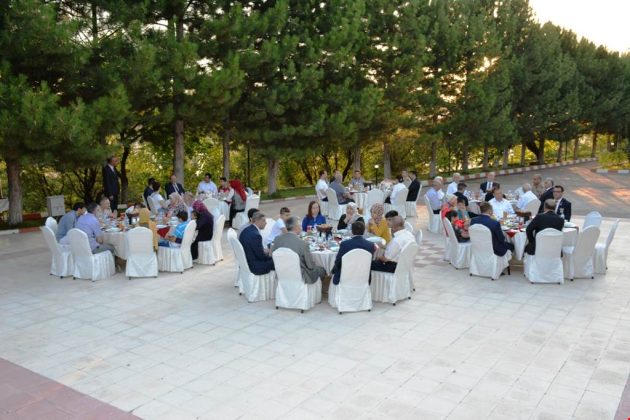 MALATYA VALİLİĞİNCE ŞEHİT AİLELERİ VE GAZİLER ONURUNA PROGRAM DÜZENLENDİ