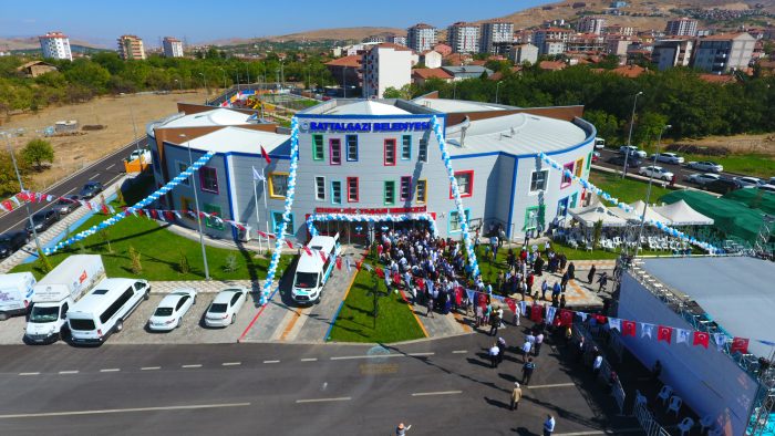 BATTALGAZİ BELEDİYESİ ENGELSİZ YAŞAM MERKEZİ HİZMETE AÇILDI