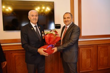 VALİ KABAN ŞEHİT VE GAZİ DERNEKLERİNİ MAKAMINDA KABUL ETTİ
