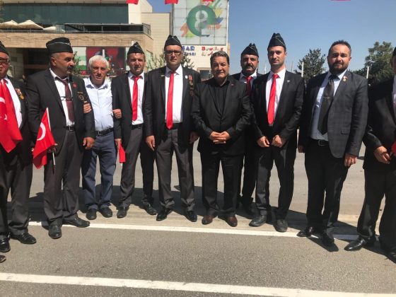 GAZİLERE OLAN SEVGİ VE SAYGI KİŞİNİN KENDİNE VE VATANINA OLAN SAYGISIDIR”