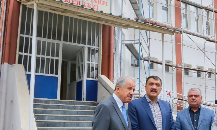 BAŞKAN GÜRKAN, “SOSYAL BARIŞ NOKTASINDA BÜYÜK GAYRET GÖSTERİYORLAR”