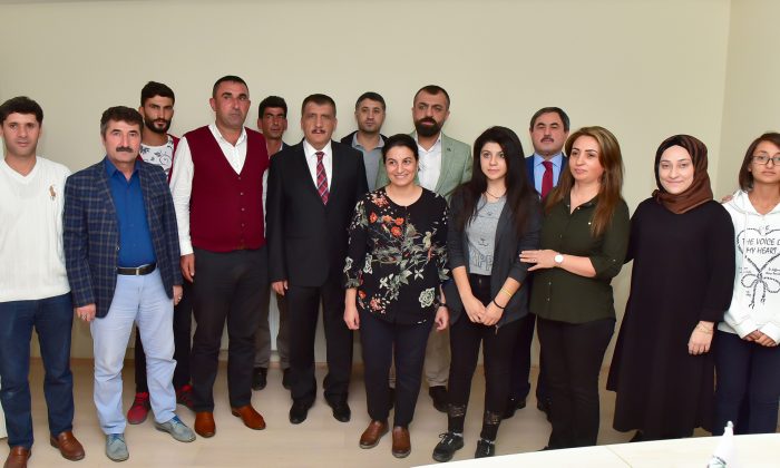 BAŞKAN GÜRKAN, AKIN VE YÖNETİM KURULU ÜYELERİ İLE İSTİŞAREDE BULUNDU