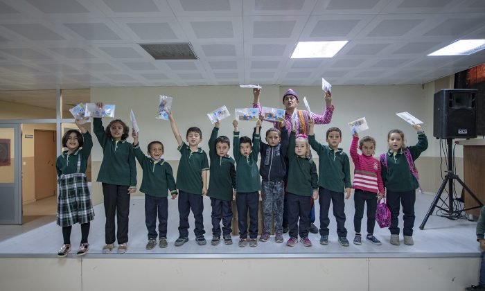 MASKİ, ÖĞRENCİLERE SUYUN ÖNEMİNİ TİYATRO OYUNUYLA ANLATIYOR