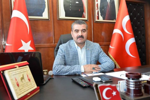 MHP Malatya İl Başkanı R.Bülent Avşar,24 kasım öğretmenler günü münasebetiyle bir mesaj yayımladı.