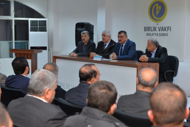 BAŞKAN GÜRKAN, İRFAN AKADEMİSİ’NİN KONUĞU OLDU