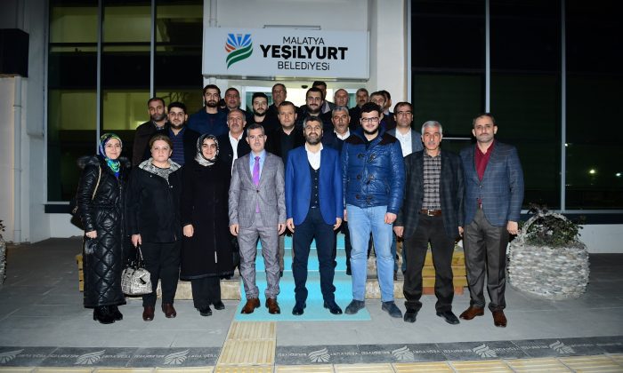 BAŞKAN ÇINAR, AK PARTİ YEŞİLYURT İLÇE TEŞKİLATINI AĞIRLADI