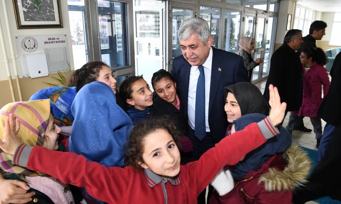 KENDİMİZİ ÇOK İYİ YETİŞTİRMELİYİZ