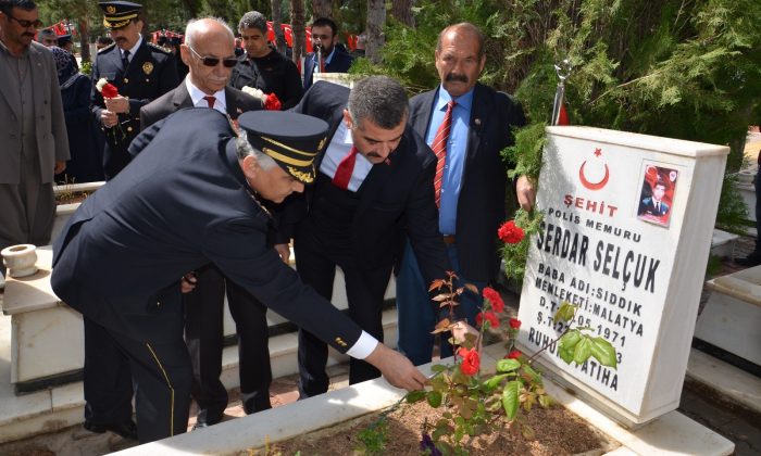 MHP(Milliyetçi Hareket Partisi) Malatya İl Başkanı R.Bülent Avşar, Türk Polis Teşkilatının kuruluşunun 174. yılı nedeniyle bir kutlama mesajı yayınladı.