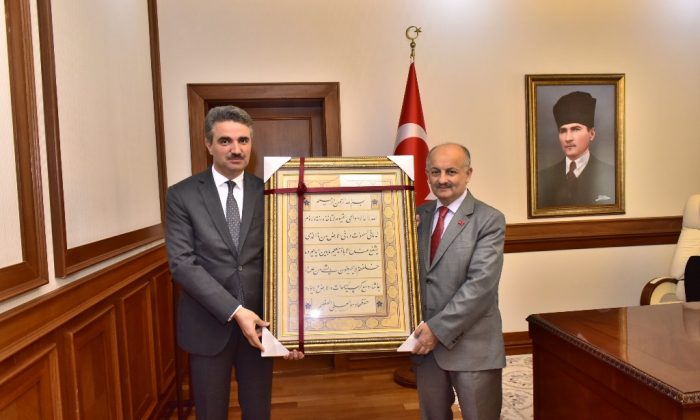 Camiler ve Din Görevlileri Haftası Nedeniyle Vali Baruş’a Ziyaret