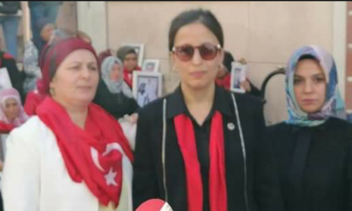 BAŞKAN DİNÇER’DEN KADINA ŞİDDETE HAYIR