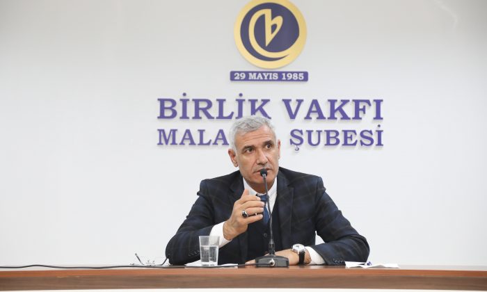 BAŞKAN GÜDER, BİRLİK VAKFINDA BATTALGAZİ BELEDİYESİ’NİN ÇALIŞMALARINI ANLATTI