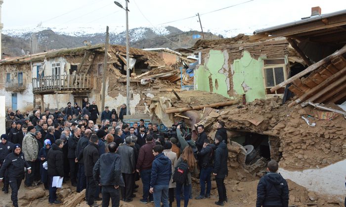 Bakan Kurum Malatya Merkez ve İlçelerinde İncelemelerde Bulundu