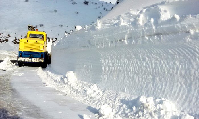 59 MAHALLE YOLU ULAŞIMA AÇILDI