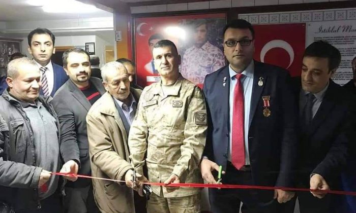 Okuduğu Okulun Adı Şehit Ahmet Şeker’in İsmi Verildi