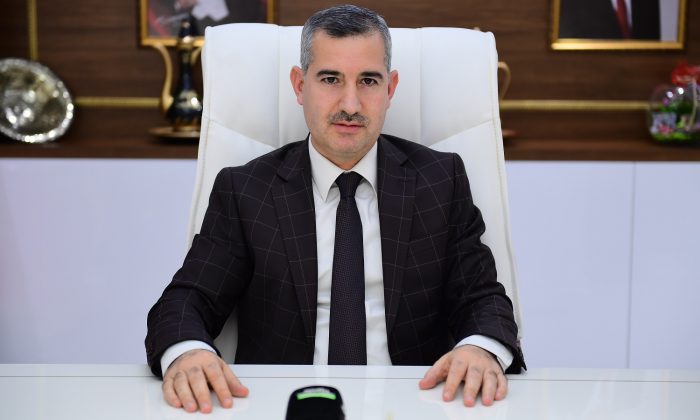 Polislerimizin Fedakâr ve Özverili Çalışmalarından Gurur Duyuyoruz”
