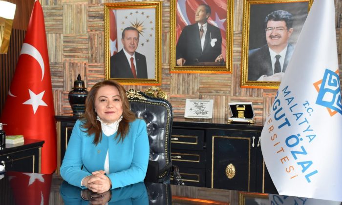 Rektör Karabulut: “Evde kalalım, Kayısı tadında bayramlarımız da olacak”