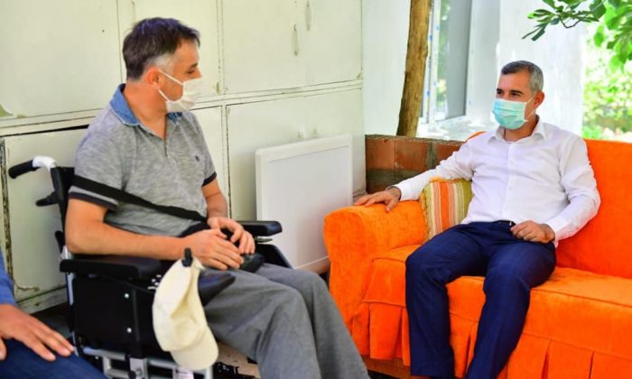 YEŞİLYURT BELEDİYESİ, ENGELLİ VATANDAŞIN AKÜLÜ ARABA HAYALİNİ GERÇEĞE DÖNÜŞTÜRDÜ