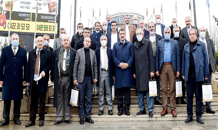 Muhtarlardan Başkan Gürkan’a Hizmet Teşekkürü