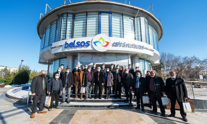 Muhtarlardan Büyükşehir Belediyesi Yatırım Ve Hizmetlerine Övgü