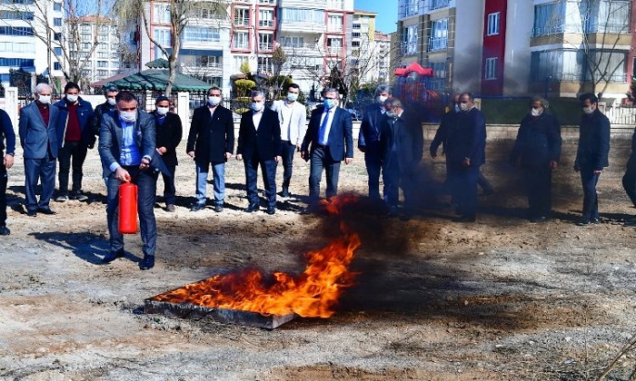 Yeşilyurt Belediyesi Personelini Unutmadı