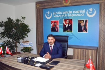 BAŞKAN KARAMAN’DAN 19 MAYIS ATATÜRK’Ü ANMA GENÇLİK VE SPOR BAYRAMI KUTLAMA MESAJI