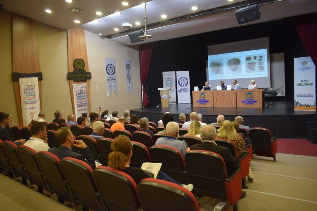 Malatya’da “İnsan Mekan Medeniyet Malatya Tarihi Sempozyumu” Düzenlendi