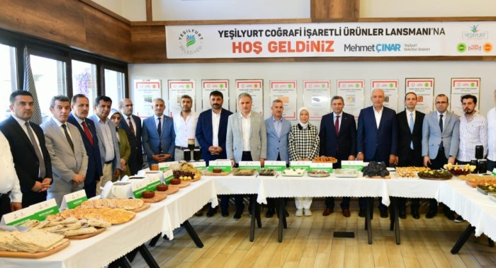Yeşilyurt’un  11 Farklı Coğrafi İşaret Tescilli Yöresel Ürünlerinin Tanıtım Toplantısı Yapıldı