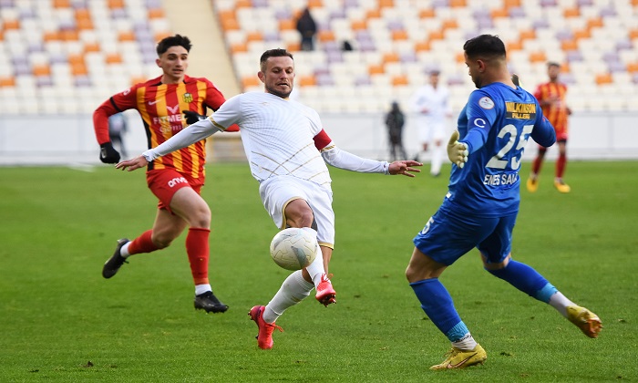 Sahipsiz Malatya Trendyol 1. Lig’in Averaj Takımı Oldu….  Sahipsiz Malatya  0 – 6   Manisa FK